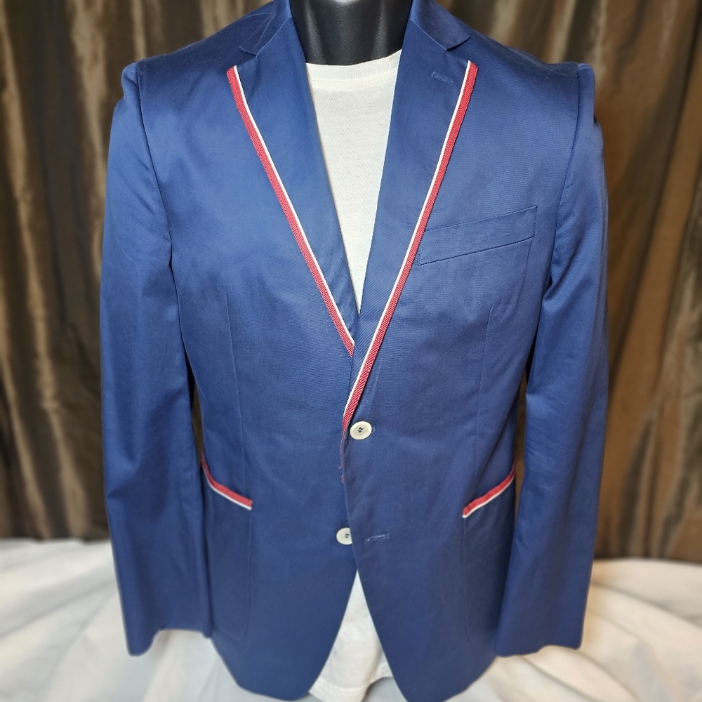 TALLIA Blue and Red Sport Coat with Modern Notched Lapel